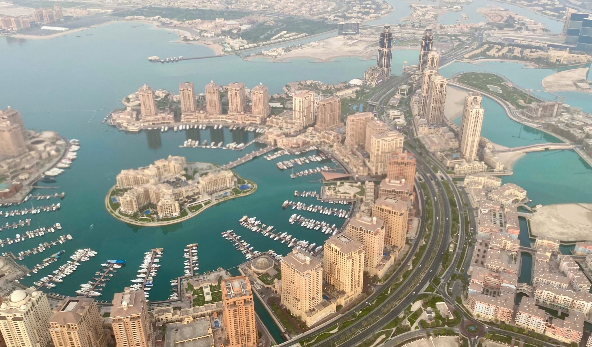 خدمات موقع قطر